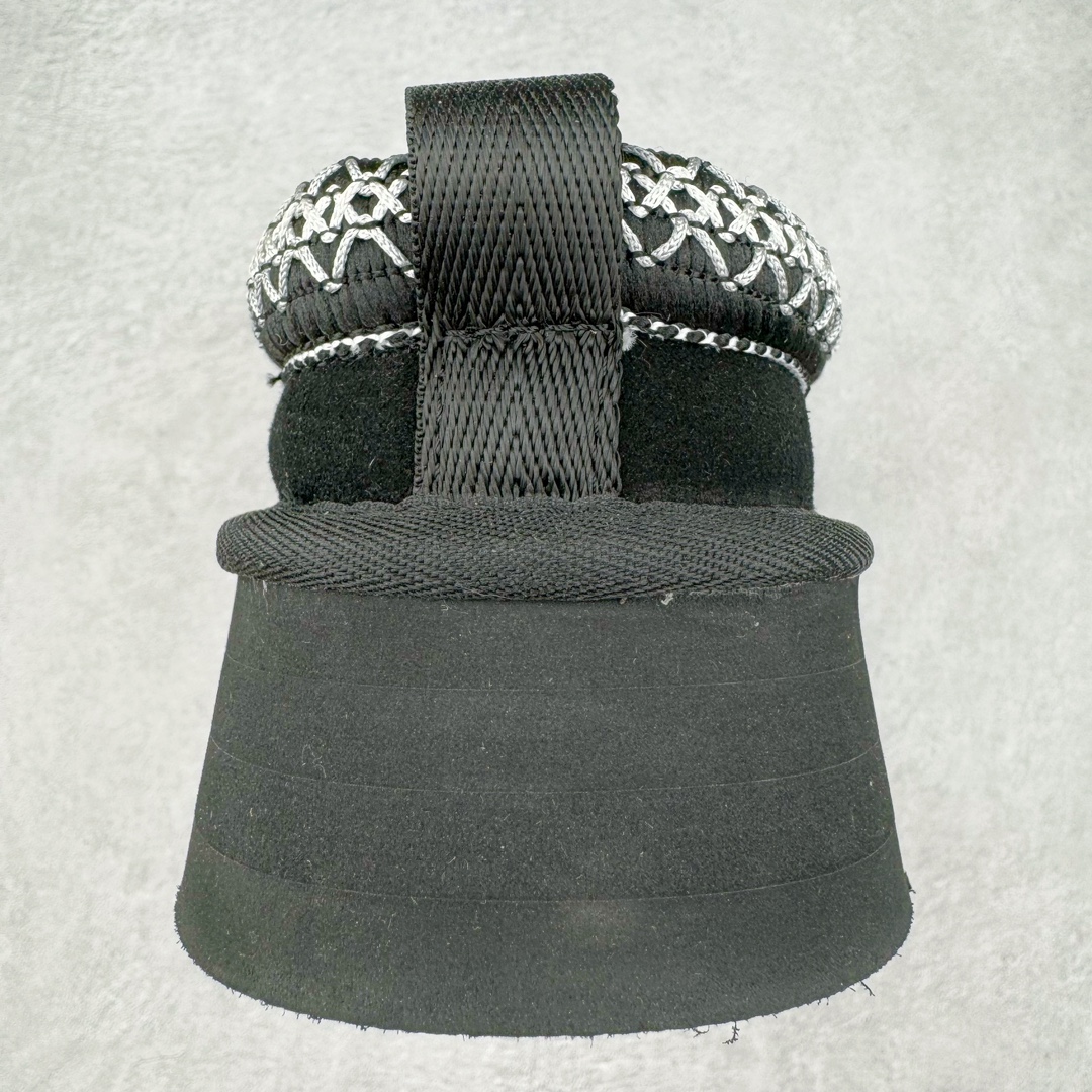 图片[8]-＃SP原厂 UGG 2553 民族风半拖秋冬羊皮毛一体雪地靴 全鞋采用ZP同厂 隆丰A级澳洲进口羊皮毛一体 品牌代工厂生产线 完全遵循ZP工艺流程 代工厂原厂版师 秉承无原鞋不开发选择 注重每一处细节 市面最正版型 TREADLITE\\\”轻翼\\\”科技外底 轻便/耐用/柔韧/桩型【售后郑重承诺】一个月内若出现重大脱胶/断底等质量问题 直接为您换新！尺码：35 36 37 38 39 40-选品中心