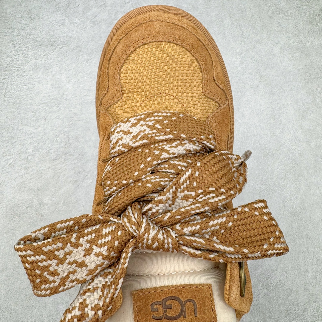 图片[4]-＃SP原厂 UGG 4032 梅尔秋冬羊皮毛一体雪地靴 全鞋采用ZP同厂 隆丰A级澳洲进口羊皮毛一体 品牌代工厂生产线 完全遵循ZP工艺流程 代工厂原厂版师 秉承无原鞋不开发选择 注重每一处细节 市面最正版型 TREADLITE\\\”轻翼\\\”科技外底 轻便/耐用/柔韧/桩型【售后郑重承诺】一个月内若出现重大脱胶/断底等质量问题 直接为您换新！尺码：35 36 37 38 39 40-选品中心