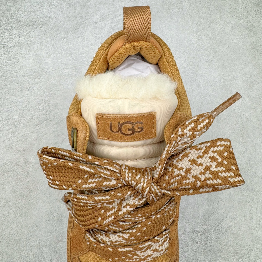 图片[5]-＃SP原厂 UGG 4032 梅尔秋冬羊皮毛一体雪地靴 全鞋采用ZP同厂 隆丰A级澳洲进口羊皮毛一体 品牌代工厂生产线 完全遵循ZP工艺流程 代工厂原厂版师 秉承无原鞋不开发选择 注重每一处细节 市面最正版型 TREADLITE\\\”轻翼\\\”科技外底 轻便/耐用/柔韧/桩型【售后郑重承诺】一个月内若出现重大脱胶/断底等质量问题 直接为您换新！尺码：35 36 37 38 39 40-选品中心