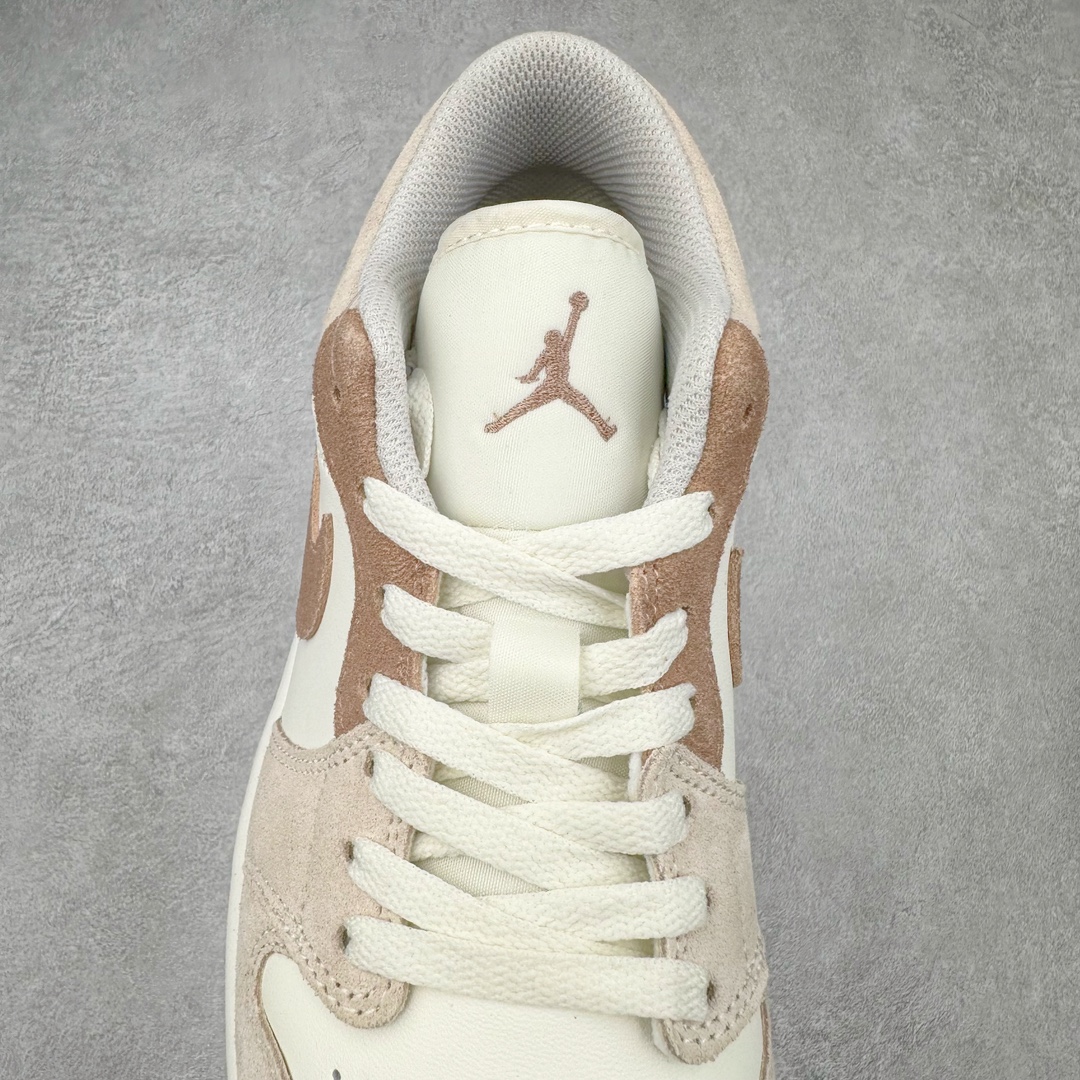 图片[5]-＃K版 Air Jordan AJ1 Low 低帮 HF1567-200 全新流水线出品 DT版本唯一平替选择 市场第二梯队最强版 全部原鞋开发 原楦原纸板开发 全鞋电脑针车 原厂内置全掌气垫 原盒内在原标 唯一Zp原版鞋带绑法 免检产品 全新2022版型 全头层皮料 完美零毛边处理 原厂配置全掌气垫 价格定位良心 几十个配色陆续出货 尺码：36 36.5 37.5 38 38.5 39 40 40.5 41 42 42.5 43 44 44.5 45 46 47.5-选品中心