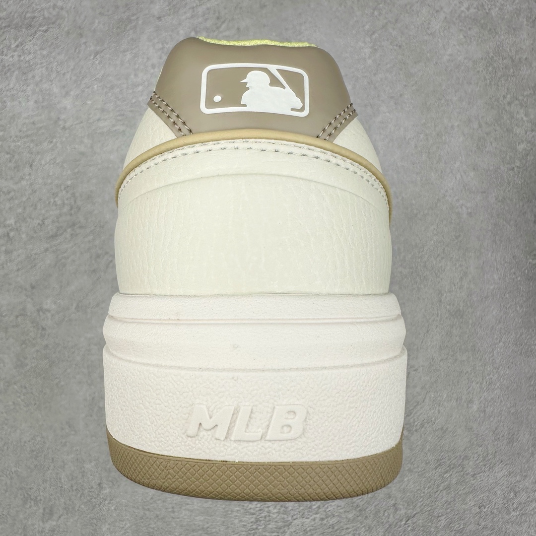 图片[8]-＃DT纯原 MLB Big Ball Chunky 复古印花老爹鞋系列低帮轻量增高厚底百搭休闲运动慢跑鞋 Korea韩国联名NY美国榄球纽约洋基队限定 目前可过轻松秒过各类鉴定 能操作的私聊 韩国代购专供 左脚内置NFC感应 区别市面贴纸假芯片 MLB专用菱形双针中底布 重点细节中底布带注胶孔 原厂NFC感应吊牌 支持鉴定 一个两位数 原盒原标 全套原楦原纸板原厂数据开发 中韩文保养标贴 绿色防霉片 平台代购专供 独家一比一RB+MD组合大底 高频后跟小人Logo精准对位立体饱满 正确网布加超迁鞋面 转印中底走线紧密 转印Logo工艺表层防刮不掉色 尺码：35 36 36.5 37.5 38 38.5 39 40 40.5 41 42 42.5 43 44 44.5 45-选品中心