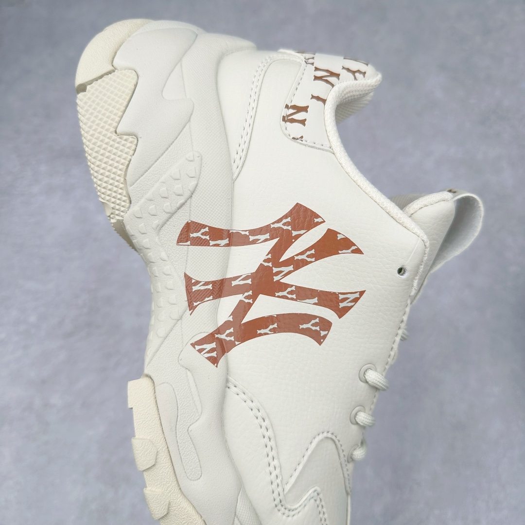 图片[6]-＃DT纯原 MLB Big Ball Chunky 复古印花老爹鞋系列低帮轻量增高厚底百搭休闲运动慢跑鞋 Korea韩国联名NY美国榄球纽约洋基队限定 目前可过轻松秒过各类鉴定 能操作的私聊 韩国代购专供 左脚内置NFC感应 区别市面贴纸假芯片 MLB专用菱形双针中底布 重点细节中底布带注胶孔 原厂NFC感应吊牌 支持鉴定 一个两位数 原盒原标 全套原楦原纸板原厂数据开发 中韩文保养标贴 绿色防霉片 平台代购专供 独家一比一RB+MD组合大底 高频后跟小人Logo精准对位立体饱满 正确网布加超迁鞋面 转印中底走线紧密 转印Logo工艺表层防刮不掉色 尺码：35 36 36.5 37.5 38 38.5 39 40 40.5 41 42 42.5 43 44 44.5 45-选品中心