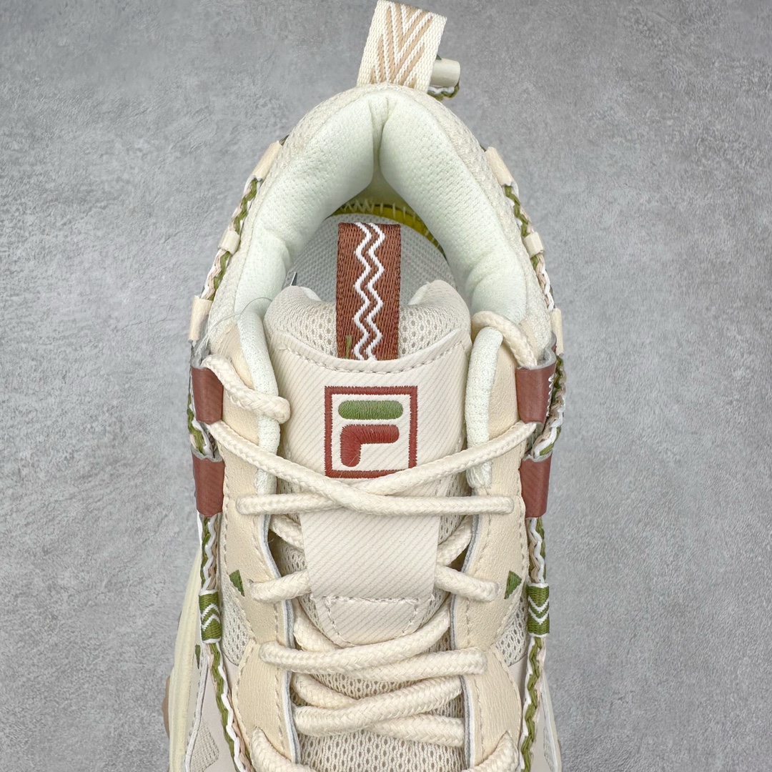 图片[5]-FILA FUSION Fluid 斐乐摩登潮牌防滑耐磨轻便运动鞋 FUSION 系列传承了 FILA 的百年基因，融入年轻运动及潮流文化，成为引领变革、创新突破的一代。以“1+N” 的跨界合作模式重现经典的同时创造经典。带来最出其不意的跨界合作惊喜。同时，FILAFUSION把FILA 的 DNA 融入到定制体验里，你可以随心制造厲于你的产品。FILA FUSION 的鞋家族涵盖了老爹鞋、跑步鞋、网球鞋、季节款。风格复古新潮，满足了时尚人士出行及各类运动的搭配需求，成为当下年轻人筷拥的鞋类品牌之一。FILA FUSION 走进年轻人的世界，通过年轻人运动，街舞，滑板，篮球，展现 FILA FUSION 的潮流态度和年轻文化。FILA FUSION 认为末来属于引领变革、创新突破的年轻一代，让我们一起构成 FILA 未来的蓝图吧！尺码：35.5 36 36.5 37.5 38 38.5 39 40 40.5 41 42 42.5 43 44 44.5 45 45.5-选品中心