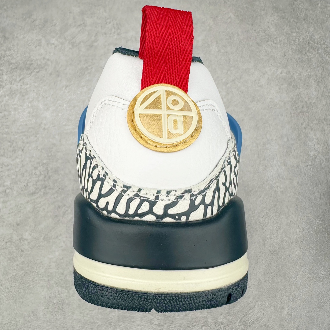 图片[8]-Jordan Spizike Low AJ复古低帮篮球鞋 这款鞋子著名导演斯派克李的Jordan Spizike专属 预计于明年夏季推出全新低帮版本 将包括三款配色 经典爆裂纹非常复古 两款配色分别以大学红和黑曜石蓝进行区分 鞋身设计中依旧带有大象爆裂纹、鞋侧束带、塑胶网布等经典元素 之后 在鞋舌、内衬以及鞋底等位置缀以大学红和黑曜石蓝搭配 带来全新造型 尺码：36 36.5 37.5 38 38.5 39 40 40.5 41 42 42.5 43 44 44.5 45 46 47.5-选品中心