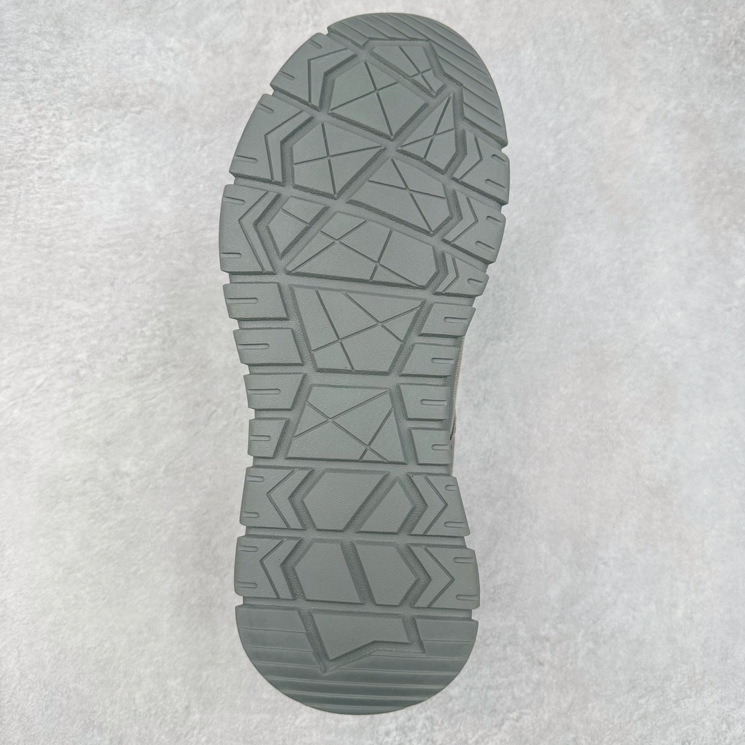 图片[9]-＃福利特价 CAT卡特 硬汉推土机品牌经典百搭户外中帮休闲男鞋 广东大厂品质 24ss秋冬新款 常年主打 时尚潮流搭配 面料釆用意大利进口磨砂牛皮 全鞋真牛皮材料 大底到五金都是代工厂原材料制作 好货不杀猪 首单质量严格把控 全套官网统一包装 今年冬季防寒户外专用 日常随意搭配 型男必备 尺码：39 40 41 42 43 44 (偏大一码)-选品中心