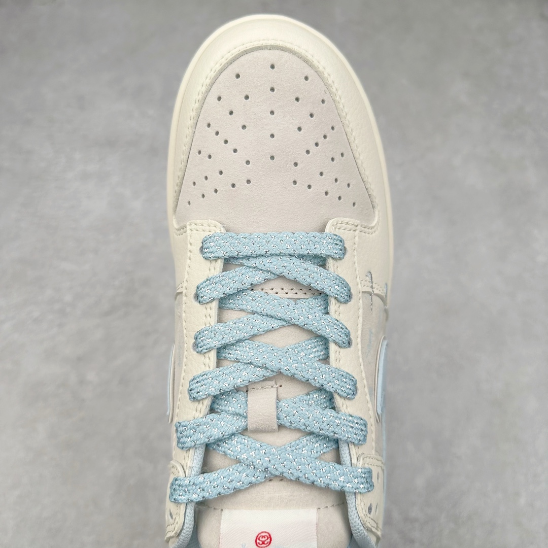 图片[4]-NK Dunk Low 定制配色 XX2026-101 大厂出品 极力推荐 原装头层材料 独家版型蒸餾加工帶來的是更好的视觉和脚感体验大厂纯原品质出货 清洁度 电绣工艺 皮料切割干净无任何毛边 细节完美 尺码：36 36.5 37.5 38 38.5 39 40 40.5 41 42 42.5 43 44 44.5 45 46 47.5-选品中心