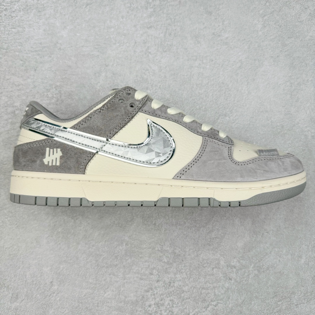 NK Dunk Low 定制配色 DQ1098-518 大厂出品 极力推荐 原装头层材料 独家版型蒸餾加工帶來的是更好的视觉和脚感体验大厂纯原品质出货 清洁度 电绣工艺 皮料切割干净无任何毛边 细节完美 尺码：36 36.5 37.5 38 38.5 39 40 40.5 41 42 42.5 43 44 44.5 45 46 47.5-选品中心