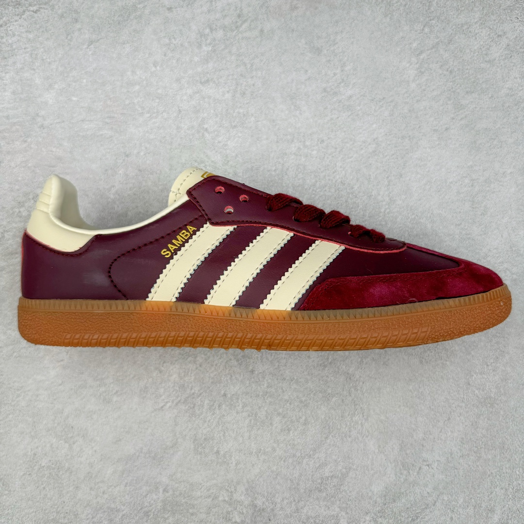AD Original Samba OG 复古经典轻便板鞋 ID0477 这款桑巴鞋展示了高质量的工艺 带有装饰的超锁缝制和无缝的手感 柔软、柔软的皮革造型和标志性的3条纹完成了精致的外观 正规合身鞋带 鞋面上有绒面鞋垫 橡胶鞋底 享受正畸套筒软感 自50年代首次亮相以来就一直在赢得粉丝的青睐 尺码：36 36.5 37.5 38 38.5 39 40 40.5 41 42 42.5 43 44 44.5 45-选品中心