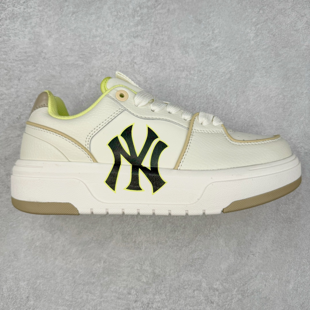 ＃DT纯原 MLB Big Ball Chunky 复古印花老爹鞋系列低帮轻量增高厚底百搭休闲运动慢跑鞋 Korea韩国联名NY美国榄球纽约洋基队限定 目前可过轻松秒过各类鉴定 能操作的私聊 韩国代购专供 左脚内置NFC感应 区别市面贴纸假芯片 MLB专用菱形双针中底布 重点细节中底布带注胶孔 原厂NFC感应吊牌 支持鉴定 一个两位数 原盒原标 全套原楦原纸板原厂数据开发 中韩文保养标贴 绿色防霉片 平台代购专供 独家一比一RB+MD组合大底 高频后跟小人Logo精准对位立体饱满 正确网布加超迁鞋面 转印中底走线紧密 转印Logo工艺表层防刮不掉色 尺码：35 36 36.5 37.5 38 38.5 39 40 40.5 41 42 42.5 43 44 44.5 45-选品中心