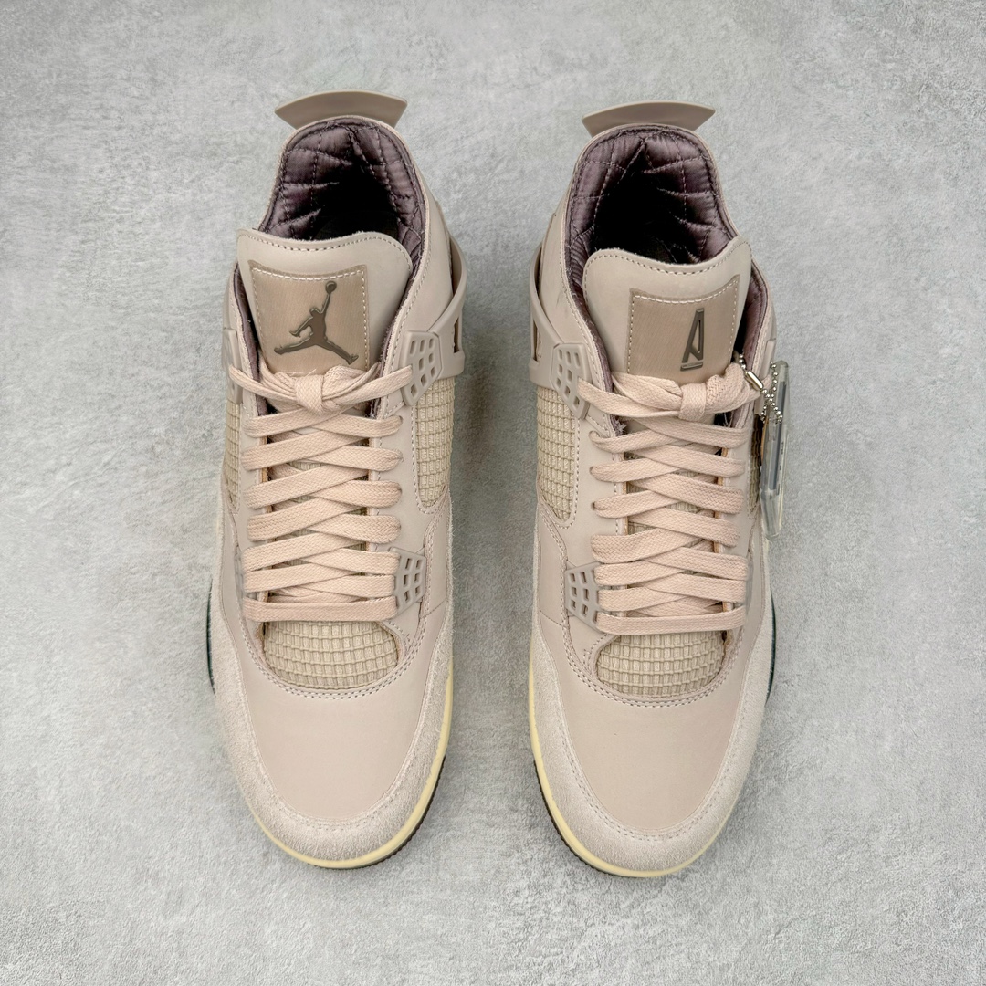 图片[2]-＃GX A Ma Maniére x Air Jordan AJ4 Retro SP\\\”Violet Ore\\\” AMM联名淡粉 FZ4810-200 圈内最强四代 耗时半年巨作 全套原纸板楦头开发 原厂特供皮料加持 确保原汁原味 完美呈现四代版型 一比一鞋头弧度高度鞋身弧度 数据细节工艺流程均保持原鞋一致 原厂TPU网格鞋带扣 正确内里网布 菱角分明不变形无多余毛边 柔软性质感一致于原鞋 市场唯一原厂鞋扣模具 背面可见隐藏注塑口 原厂织唛标 原厂飞人电绣工艺 尾指中部跳三针 独家绑鞋带手法 印刷中底布 四线拉帮 米色美纹纸贴合固定 进口港宝加持 后跟自然饱满 全鞋荧光划线卡点 追求极致完美 每一双都是工艺品 多重QC质检 超越公司货的品控标准 实实在在的免检产品 尺码：40 40.5 41 42 42.5 43 44 44.5 45 46 47.5-选品中心