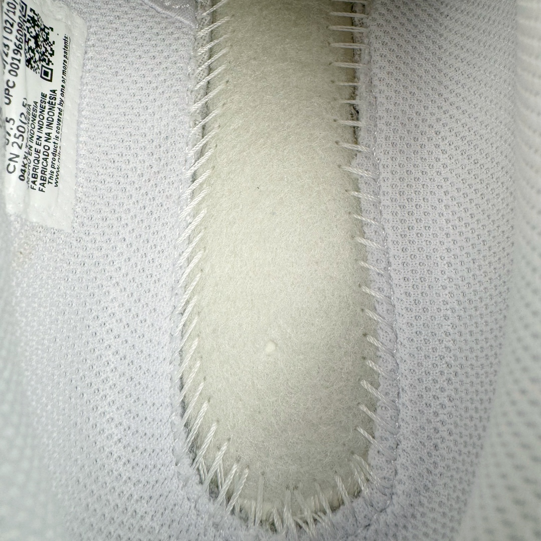 图片[10]-＃JC纯原 NK Classic Cortez Leather 阿甘复古初代皮革慢跑鞋 DN1791-102 实体平台指令订单 全套原纸板楦头开发 原厂数据大底磨具 一比一鞋头弧度高度鞋身弧度 细节品控鞋型随意对比 正确烫金高频细节 公司级标准检验QC 区分市面一切版本 完美复刻阿甘复古鞋型 尺码：35.5 36 36.5 37.5 38 38.5 39 40 40.5 41 42 42.5 43 44 45-选品中心