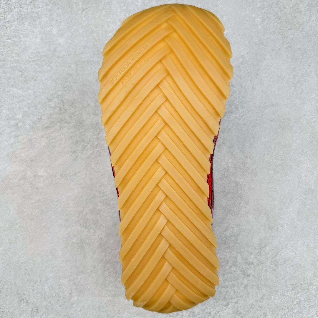 图片[9]-＃GD广顶 BOTTEGA VENETA Orbit Runner BV葆蝶家时尚休闲王一博同款老爹鞋运动鞋 原版开发 一比一打造 相似度百分之99以上 市场一梯队级别品质 区别市场任何标文顶级品质版本 采用轻质科技网布面料 搭配几何图案设计橡胶外底 王炸系列 高版本 认准套包工艺 实际增高很多哦 还是一样显腿细非常nice 耐玩耐造 对标对版 套包鞋工艺 认准高版本 大底选用拼色TPU大底 配置原版包装 尺码：35 36 37 38 39 40 41 42 43 44 45-选品中心