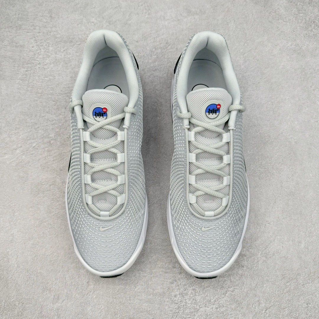 图片[2]-＃Lw纯原 NK Air Max Dn 网布舒适时尚耐磨透气低帮生活气垫休闲鞋 灰色 货号：DV3337-005 鞋面将延续 Air Max 家族的流线型设计 采用纺织布料打造 鞋底则搭载了全新的DynamicAir技术 由双气室和四根管状Nike Air气囊结构组成 鞋身整体以黑色为主色调 搭配橄榄绿色细节点缀 最大的亮点是侧面带有醒目的\\\”Supreme\\\”字样 彰显特殊的联名身份 尺码：36 36.5 37.5 38 38.5 39 40 40.5 41 42 42.5 43 44 44.5 45-选品中心