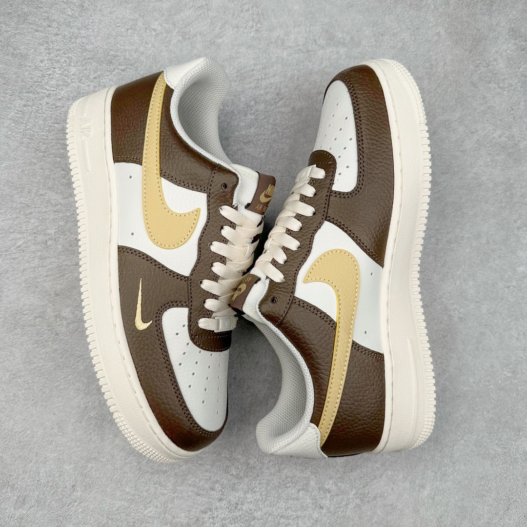 图片[3]-NK Air Force 1´07 Low 空军一号低帮百搭休闲运动板鞋 HM9656-001 柔软、弹性十足的缓震性能和出色的中底设计 横跨复古与现代的外型结合 造就出风靡全球 三十多年的Force 1 直到今天还深受青睐 尺码：36 36.5 37.5 38 38.5 39 40 40.5 41 42 42.5 43 44 44.5 45-选品中心