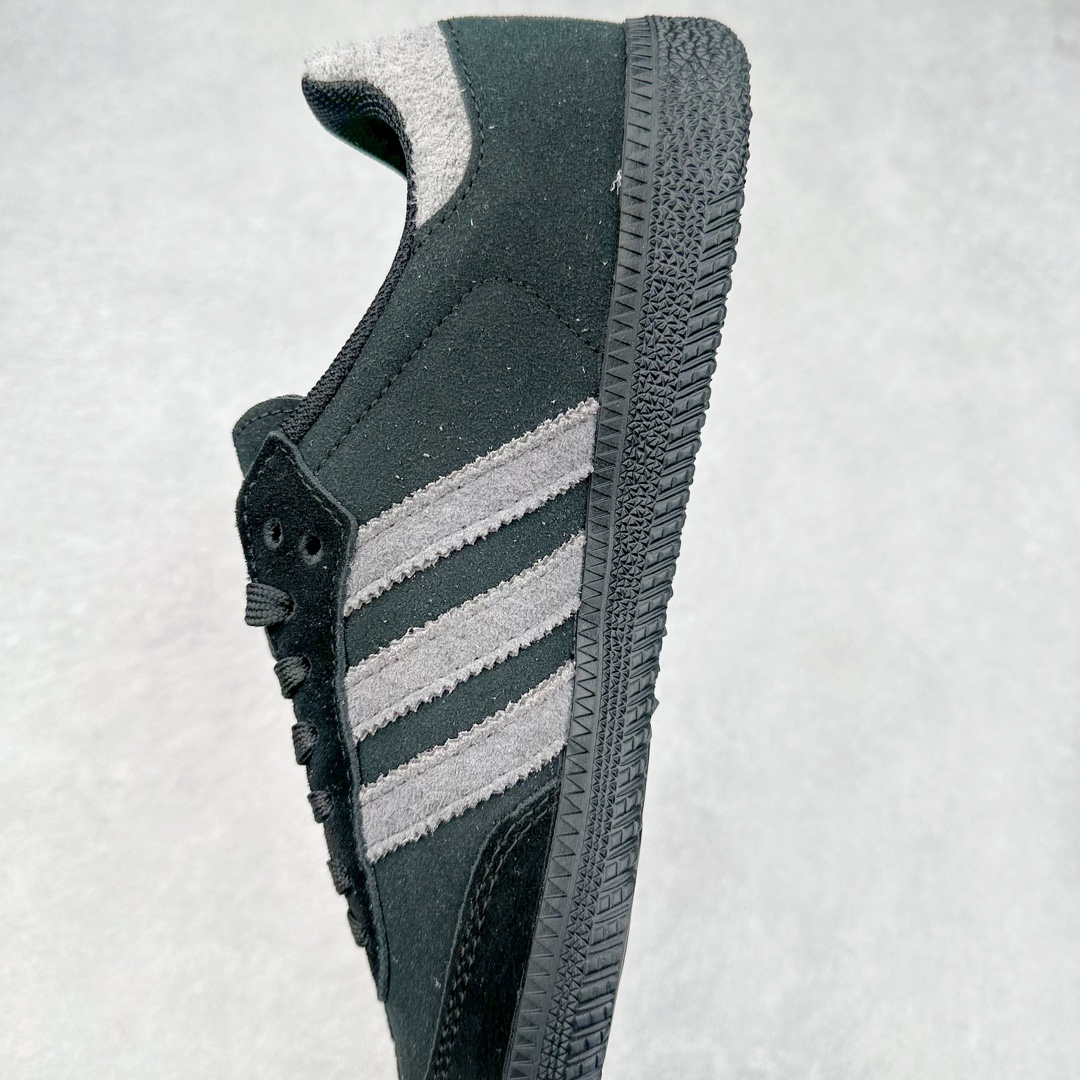 图片[7]-AD Original Samba OG 复古经典轻便板鞋 IH3348 这款桑巴鞋展示了高质量的工艺 带有装饰的超锁缝制和无缝的手感 柔软、柔软的皮革造型和标志性的3条纹完成了精致的外观 正规合身鞋带 鞋面上有绒面鞋垫 橡胶鞋底 享受正畸套筒软感 自50年代首次亮相以来就一直在赢得粉丝的青睐 尺码：36 36.5 37.5 38 38.5 39 40 40.5 41 42 42.5 43 44 44.5 45-选品中心