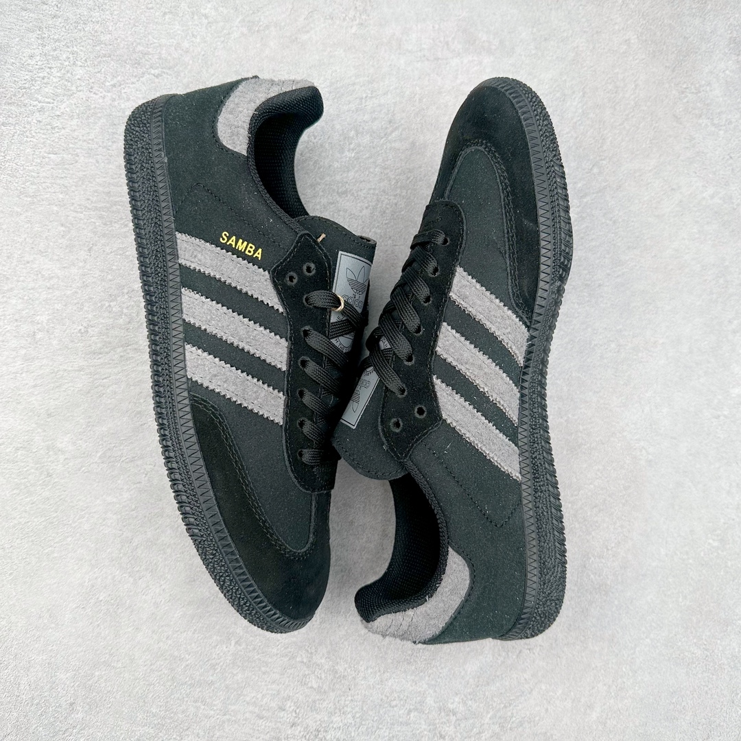 图片[3]-AD Original Samba OG 复古经典轻便板鞋 IH3348 这款桑巴鞋展示了高质量的工艺 带有装饰的超锁缝制和无缝的手感 柔软、柔软的皮革造型和标志性的3条纹完成了精致的外观 正规合身鞋带 鞋面上有绒面鞋垫 橡胶鞋底 享受正畸套筒软感 自50年代首次亮相以来就一直在赢得粉丝的青睐 尺码：36 36.5 37.5 38 38.5 39 40 40.5 41 42 42.5 43 44 44.5 45-选品中心