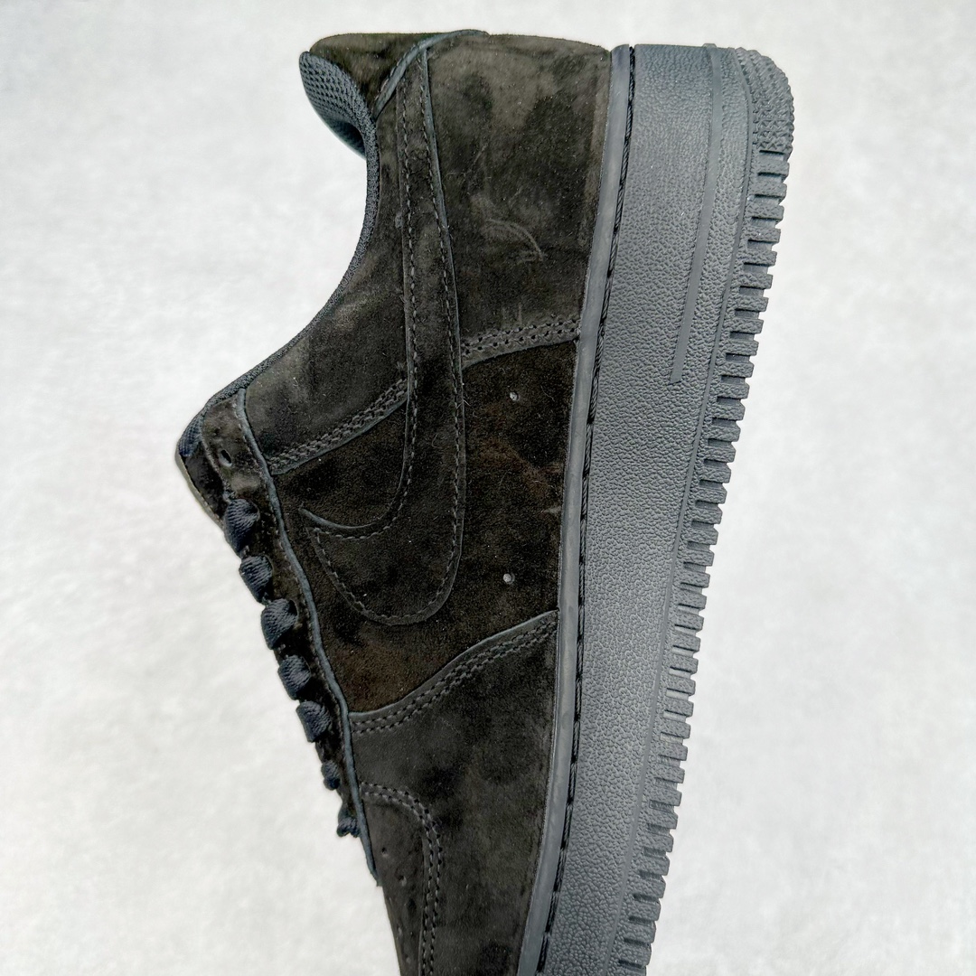 图片[7]-NK Air Force 1´07 Low 空军一号低帮百搭休闲运动板鞋 CW2288-111 柔软、弹性十足的缓震性能和出色的中底设计 横跨复古与现代的外型结合 造就出风靡全球 三十多年的Force 1 直到今天还深受青睐 尺码：36 36.5 37.5 38 38.5 39 40 40.5 41 42 42.5 43 44 44.5 45-选品中心