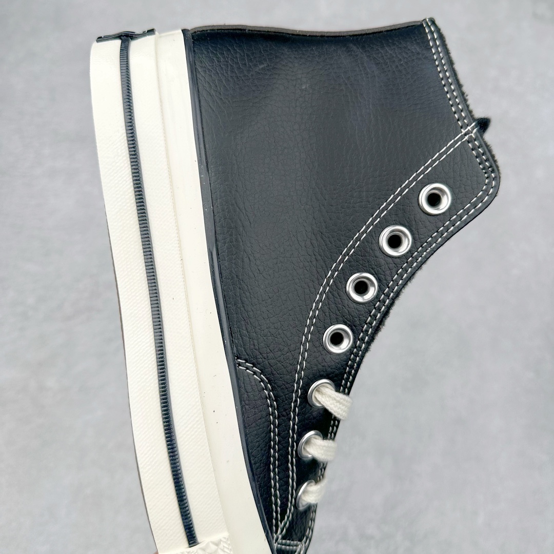 图片[6]-Converse Chuck 1970S 黑色皮面 鞋面搭配1970s经典配色 内里黑色短绒帮助抵御寒冷 是畏冷者的最爱 经典星星脚踝贴片致敬传统 在寒冷的冬季你也可以勇敢秀出你的匡威 尺码：35-44（36.5 37.5 39.5 41.5 42.5）-选品中心