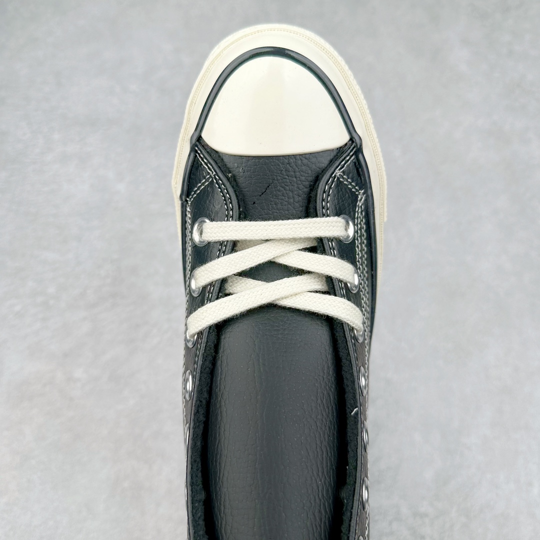 图片[4]-Converse Chuck 1970S 黑色皮面 鞋面搭配1970s经典配色 内里黑色短绒帮助抵御寒冷 是畏冷者的最爱 经典星星脚踝贴片致敬传统 在寒冷的冬季你也可以勇敢秀出你的匡威 尺码：35-44（36.5 37.5 39.5 41.5 42.5）-选品中心