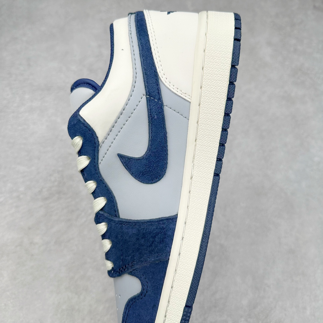 图片[7]-Air Jordan AJ1 Low 低帮系列定制配色 DC2024-026 原厂内置气垫魔块 A模大底 头层小牛皮 鞋舌AJ原厂专用牛津布+AJ专用反口珍珠布+原厂无杂质高弹内里海棉+特殊封边弹力鞋带 尺码：36 36.5 37.5 38 38.5 39 40 40.5 41 42 42.5 43 44 44.5 45 46-选品中心