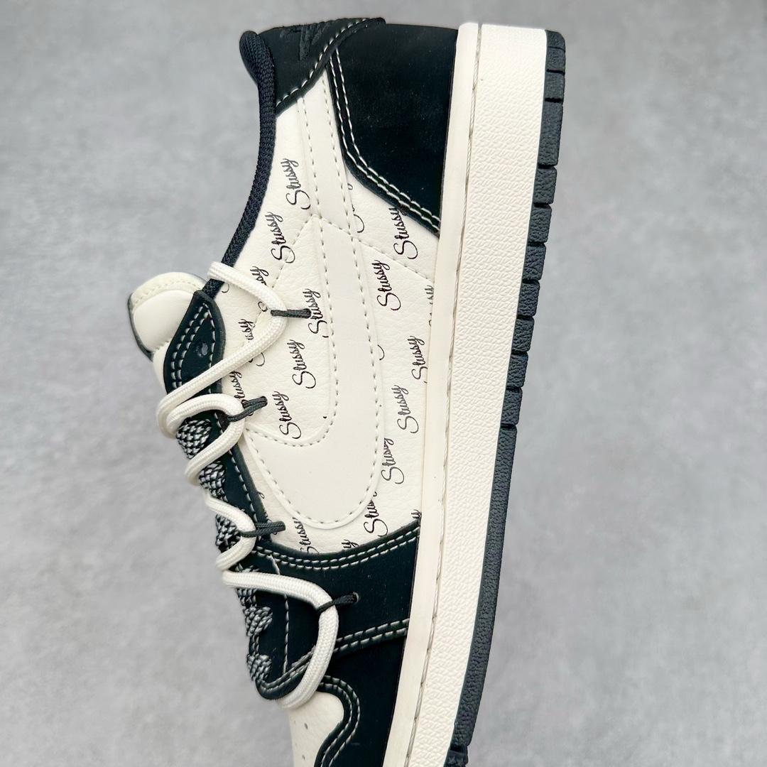 图片[7]-TS x Air Jordan AJ1 Low 倒钩低帮联名定制配色 SJ0086-131 原厂内置气垫魔块 A模大底 头层小牛皮 鞋舌AJ原厂专用牛津布+AJ专用反口珍珠布+原厂无杂质高弹内里海棉+特殊封边弹力鞋带 尺码：36 36.5 37.5 38 38.5 39 40 40.5 41 42 42.5 43 44 44.5 45 46 47.5-选品中心