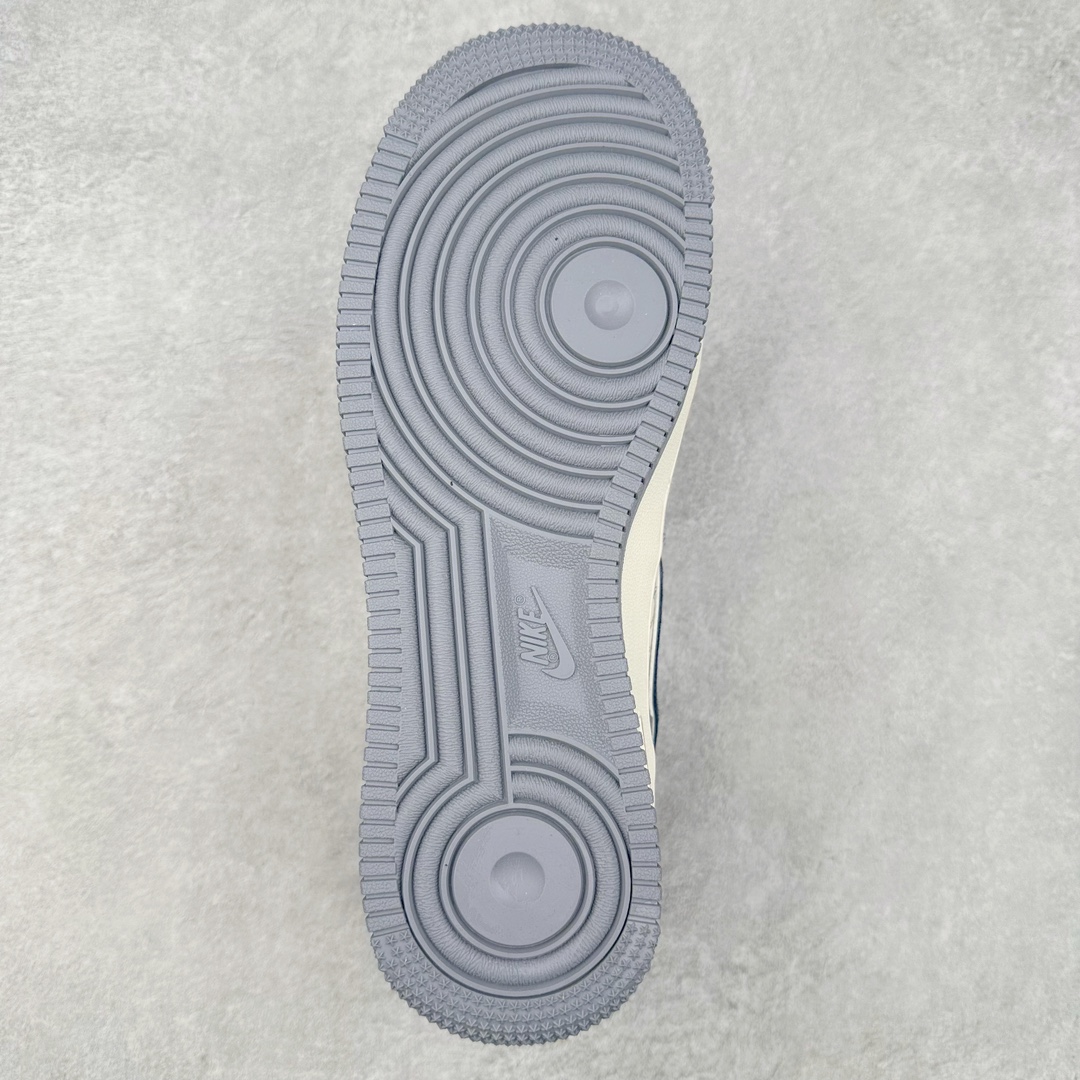 图片[9]-NK Air Force 1´07 Low 空军一号低帮百搭休闲运动板鞋 DM1688-806 柔软、弹性十足的缓震性能和出色的中底设计 横跨复古与现代的外型结合 造就出风靡全球 三十多年的Force 1 直到今天还深受青睐 尺码：36 36.5 37.5 38 38.5 39 40 40.5 41 42 42.5 43 44 44.5 45-选品中心