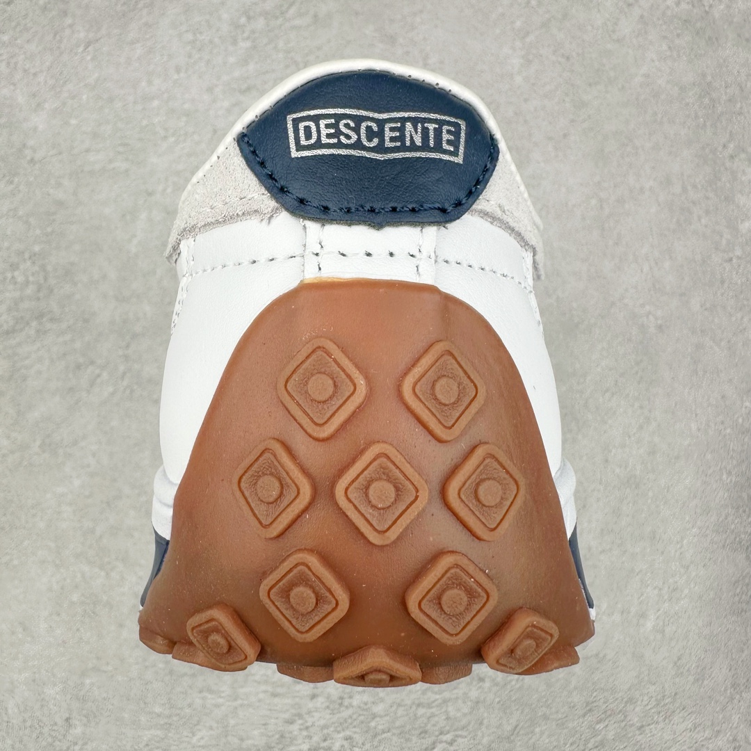 图片[8]-DESCENTE 迪桑特系带舒适百搭防滑耐磨低帮生活休闲鞋 原楦原纸版开发版型 鞋底设计有特殊的纹理或材料 以增加摩擦力 减少滑倒的风险 使用耐用的材料制成 能够承受长时间的使用和摩擦 减少磨损 尺码：36 36.5 37 38 38.5 39 40 40.5 41 42 42.5 43 44 45-选品中心