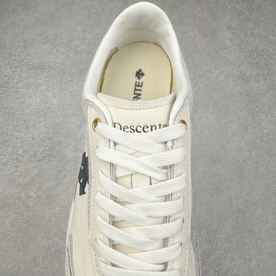 图片[5]-DESCENTE 迪桑特系带舒适百搭防滑耐磨低帮生活休闲鞋 原楦原纸版开发版型 鞋底设计有特殊的纹理或材料 以增加摩擦力 减少滑倒的风险 使用耐用的材料制成 能够承受长时间的使用和摩擦 减少磨损 尺码：36 36.5 37 38 38.5 39 40 40.5 41 42 42.5 43 44 45-选品中心