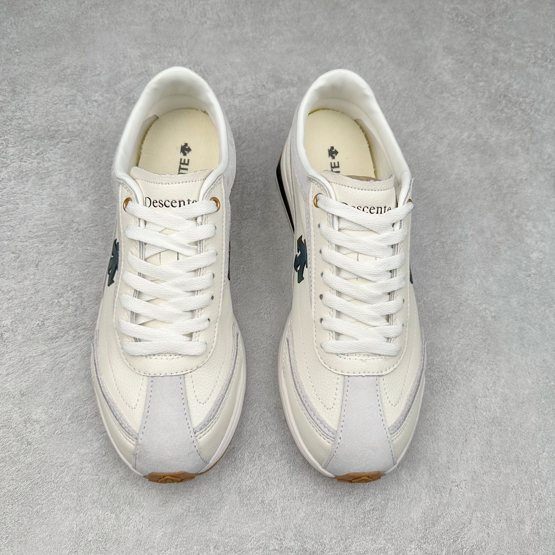 图片[2]-DESCENTE 迪桑特系带舒适百搭防滑耐磨低帮生活休闲鞋 原楦原纸版开发版型 鞋底设计有特殊的纹理或材料 以增加摩擦力 减少滑倒的风险 使用耐用的材料制成 能够承受长时间的使用和摩擦 减少磨损 尺码：36 36.5 37 38 38.5 39 40 40.5 41 42 42.5 43 44 45-选品中心