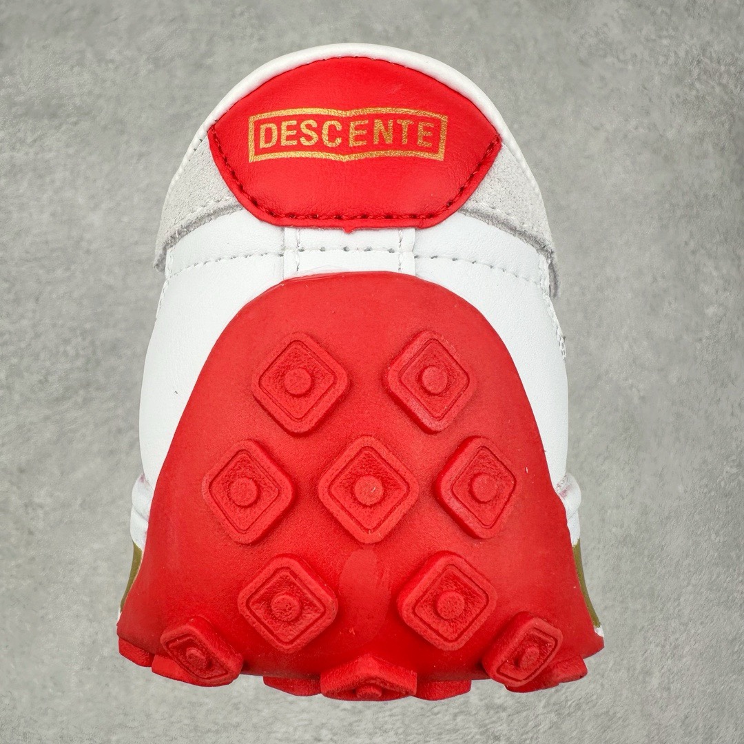 图片[8]-DESCENTE 迪桑特系带舒适百搭防滑耐磨低帮生活休闲鞋 原楦原纸版开发版型 鞋底设计有特殊的纹理或材料 以增加摩擦力 减少滑倒的风险 使用耐用的材料制成 能够承受长时间的使用和摩擦 减少磨损 尺码：36 36.5 37 38 38.5 39 40 40.5 41 42 42.5 43 44 45-选品中心