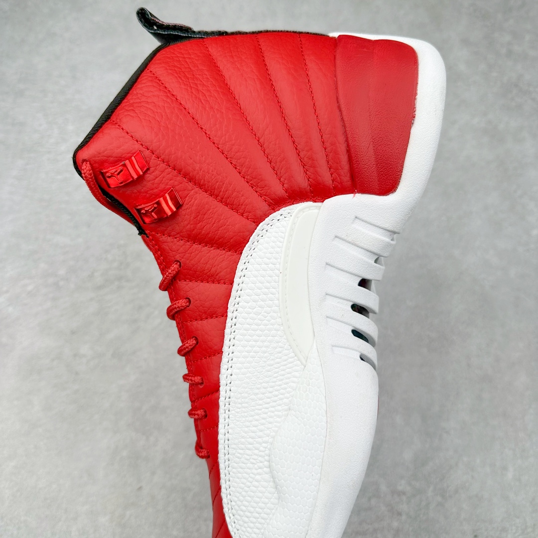 图片[7]-＃NC版 Air Jordan AJ12 Retro 红白 130690-600 原楦原纸板开发 原汁原味12代鞋型 进口原厂皮料 原厂碳板 原装材料 原厂定制金属扣 原厂电绣 支持与公司货全方位对比 只服务于5%懂鞋的高端客户 发国外可支持各种retail商店充正寄售 尺码：40 40.5 41 42 42.5 43 44 44.5 45 45.5 46 47.5-选品中心