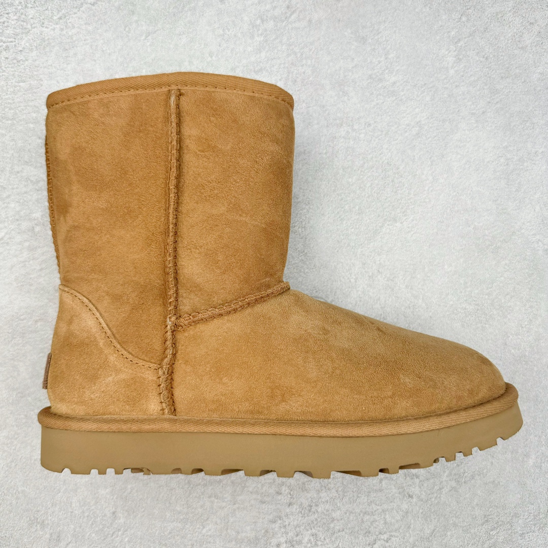 #SP原厂 UGG 6223 经典中筒秋冬羊皮毛一体雪地靴 全鞋采用ZP同厂 隆丰A级澳洲进口羊皮毛一体 品牌代工厂生产线 完全遵循ZP工艺流程 代工厂原厂版师 秉承无原鞋不开发选择 注重每一处细节 市面最正版型 TREADLITE\\\”轻翼\\\”科技外底 轻便/耐用/柔韧/桩型【售后郑重承诺】一个月内若出现重大脱胶/断底等质量问题 直接为您换新!尺码:35 36 37 38 39 40-选品中心