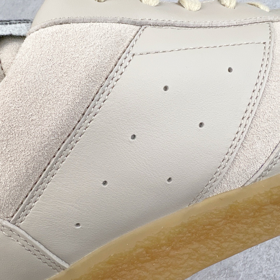 图片[14]-＃LJ渠道版福利 Maison Margiela Calfskin Replica 马吉拉复古低帮时尚德训鞋 上万点击率爆款 高端零售专供批次 全套原楦原纸板原厂数据开发 全鞋荧光划线卡点 胶水把控整洁度追求极致完美 多重QC质检 超越公司货的品控标准 实实在在的免检产品 原盒原配防尘袋购物卡 全网唯一正确0-23数字排版 一比一间距字体 内里全头层小羊皮 原版防滑鞋底设计 灰色翻毛牛皮 白色细纹贝利头层皮 依照原版逐帧开发 原装淡粉纸板中底带编号钢印 尺码对应库存‼️-选品中心