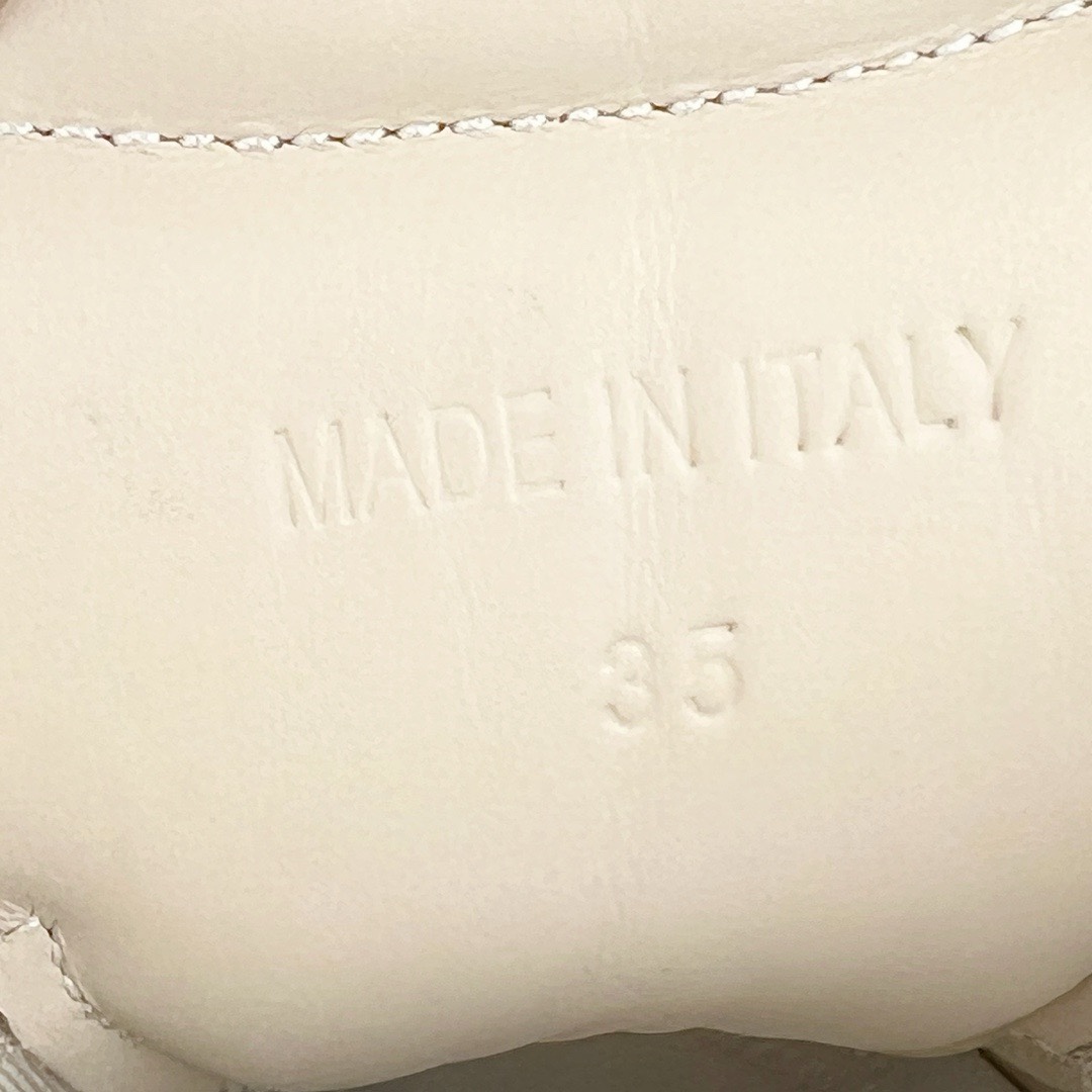 图片[17]-＃LJ渠道版福利 Maison Margiela Calfskin Replica 马吉拉复古低帮时尚德训鞋 上万点击率爆款 高端零售专供批次 全套原楦原纸板原厂数据开发 全鞋荧光划线卡点 胶水把控整洁度追求极致完美 多重QC质检 超越公司货的品控标准 实实在在的免检产品 原盒原配防尘袋购物卡 全网唯一正确0-23数字排版 一比一间距字体 内里全头层小羊皮 原版防滑鞋底设计 灰色翻毛牛皮 白色细纹贝利头层皮 依照原版逐帧开发 原装淡粉纸板中底带编号钢印 尺码对应库存‼️-选品中心