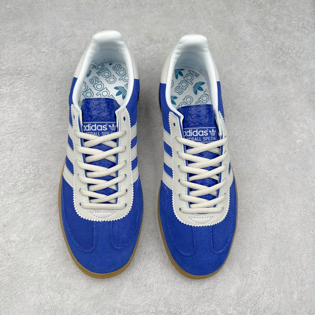 图片[2]-AD Originals Handball SPZL 手球运动员系列百搭休闲运动板鞋 JP5278 这款来自阿迪达斯的这款HANDBALL SPZL前身是一双手球运动鞋，这一次拿来复刻，所以鞋面的主要色彩选用了黑色， 鞋面外侧除了Spezial字母之外还有三叶草标志。Handball SPZL作为复古手球训练鞋与作为室内足球鞋的Samba有着异曲同工之处，但是质感更为出众的鞋身以及丰富的配色选择比起Samba来讲可以说是更胜一筹了！尺码：36 36⅔ 37⅓ 38 38⅔ 39⅓ 40 40⅔ 41⅓ 42 42⅔ 43⅓ 44 45-选品中心