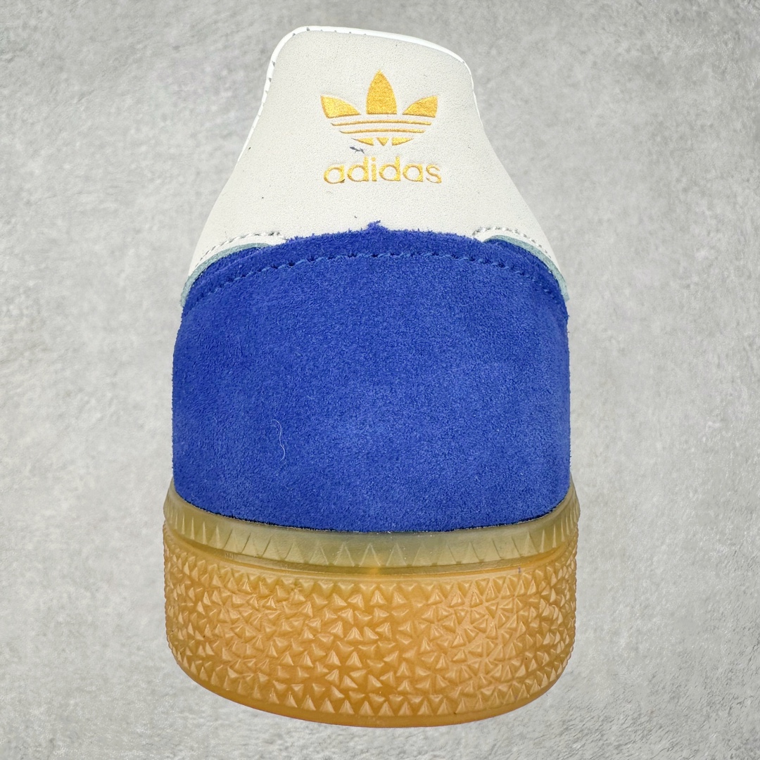 图片[8]-AD Originals Handball SPZL 手球运动员系列百搭休闲运动板鞋 JP5278 这款来自阿迪达斯的这款HANDBALL SPZL前身是一双手球运动鞋，这一次拿来复刻，所以鞋面的主要色彩选用了黑色， 鞋面外侧除了Spezial字母之外还有三叶草标志。Handball SPZL作为复古手球训练鞋与作为室内足球鞋的Samba有着异曲同工之处，但是质感更为出众的鞋身以及丰富的配色选择比起Samba来讲可以说是更胜一筹了！尺码：36 36⅔ 37⅓ 38 38⅔ 39⅓ 40 40⅔ 41⅓ 42 42⅔ 43⅓ 44 45-选品中心