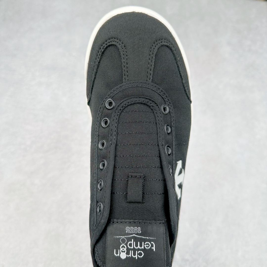 图片[4]-DESCENTE 迪桑特系带舒适百搭防滑耐磨低帮生活休闲鞋 原楦原纸版开发版型 鞋底设计有特殊的纹理或材料 以增加摩擦力 减少滑倒的风险 使用耐用的材料制成 能够承受长时间的使用和摩擦 减少磨损 尺码：36 36.5 37 38 38.5 39 40 40.5 41 42 42.5 43 44 45-选品中心