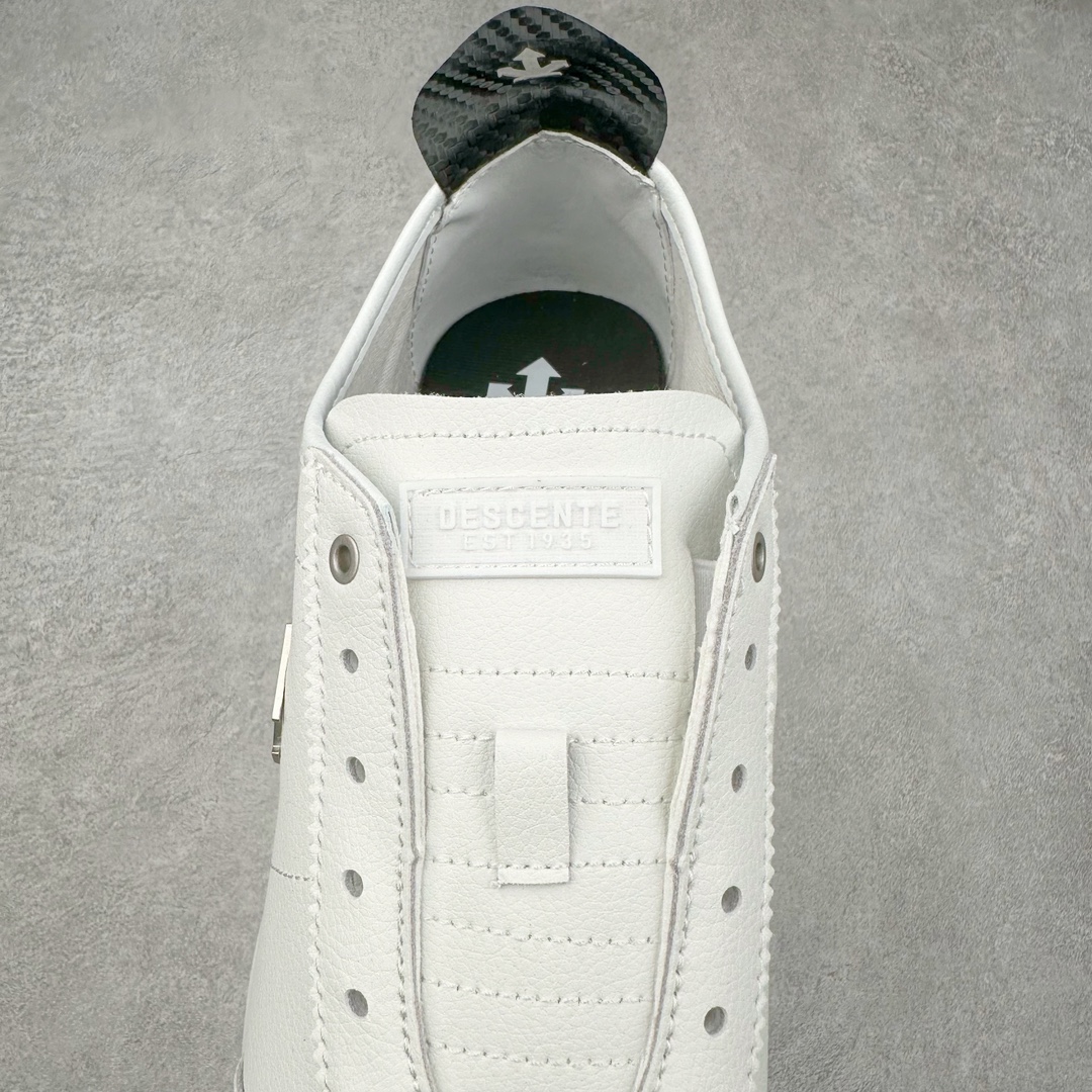 图片[5]-DESCENTE 迪桑特系带舒适百搭防滑耐磨低帮生活休闲鞋 原楦原纸版开发版型 鞋底设计有特殊的纹理或材料 以增加摩擦力 减少滑倒的风险 使用耐用的材料制成 能够承受长时间的使用和摩擦 减少磨损 尺码：36 36.5 37 38 38.5 39 40 40.5 41 42 42.5 43 44 45-选品中心