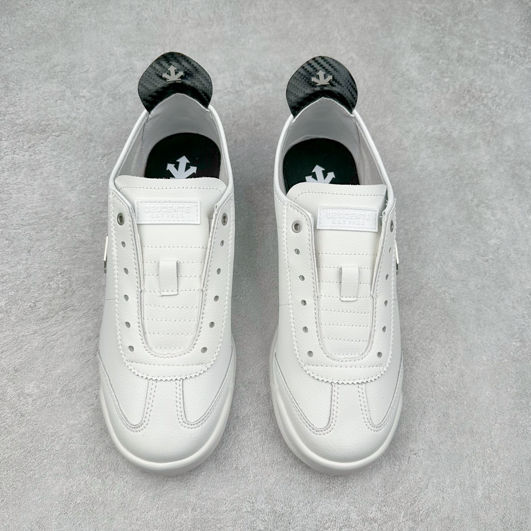 图片[2]-DESCENTE 迪桑特系带舒适百搭防滑耐磨低帮生活休闲鞋 原楦原纸版开发版型 鞋底设计有特殊的纹理或材料 以增加摩擦力 减少滑倒的风险 使用耐用的材料制成 能够承受长时间的使用和摩擦 减少磨损 尺码：36 36.5 37 38 38.5 39 40 40.5 41 42 42.5 43 44 45-选品中心