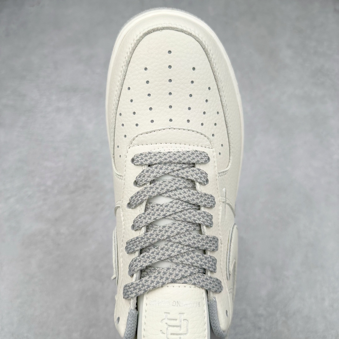 图片[4]-NK Air Force 1´07 Low 空军一号低帮百搭休闲运动板鞋 RC2369-172 柔软、弹性十足的缓震性能和出色的中底设计 横跨复古与现代的外型结合 造就出风靡全球 三十多年的Force 1 直到今天还深受青睐 尺码：36 36.5 37.5 38 38.5 39 40 40.5 41 42 42.5 43 44 44.5 45-选品中心