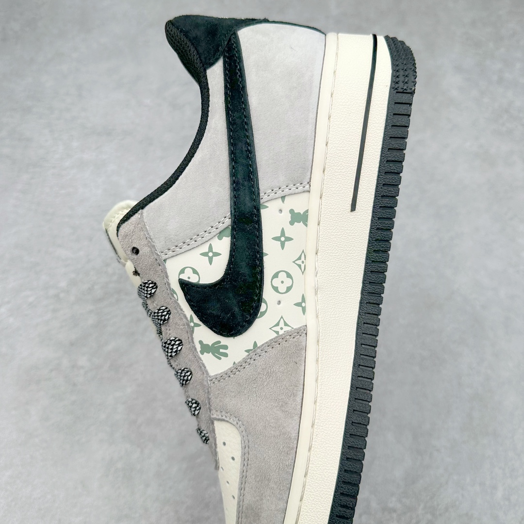 图片[7]-NK Air Force 1´07 Low 空军一号低帮百搭休闲运动板鞋 SJ9188-002 柔软、弹性十足的缓震性能和出色的中底设计 横跨复古与现代的外型结合 造就出风靡全球 三十多年的Force 1 直到今天还深受青睐 尺码：36 36.5 37.5 38 38.5 39 40 40.5 41 42 42.5 43 44 44.5 45-选品中心