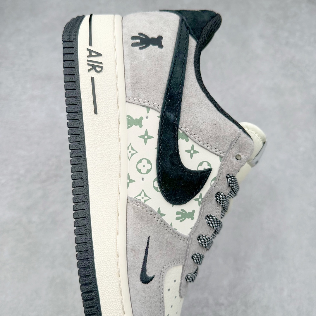 图片[6]-NK Air Force 1´07 Low 空军一号低帮百搭休闲运动板鞋 SJ9188-002 柔软、弹性十足的缓震性能和出色的中底设计 横跨复古与现代的外型结合 造就出风靡全球 三十多年的Force 1 直到今天还深受青睐 尺码：36 36.5 37.5 38 38.5 39 40 40.5 41 42 42.5 43 44 44.5 45-选品中心