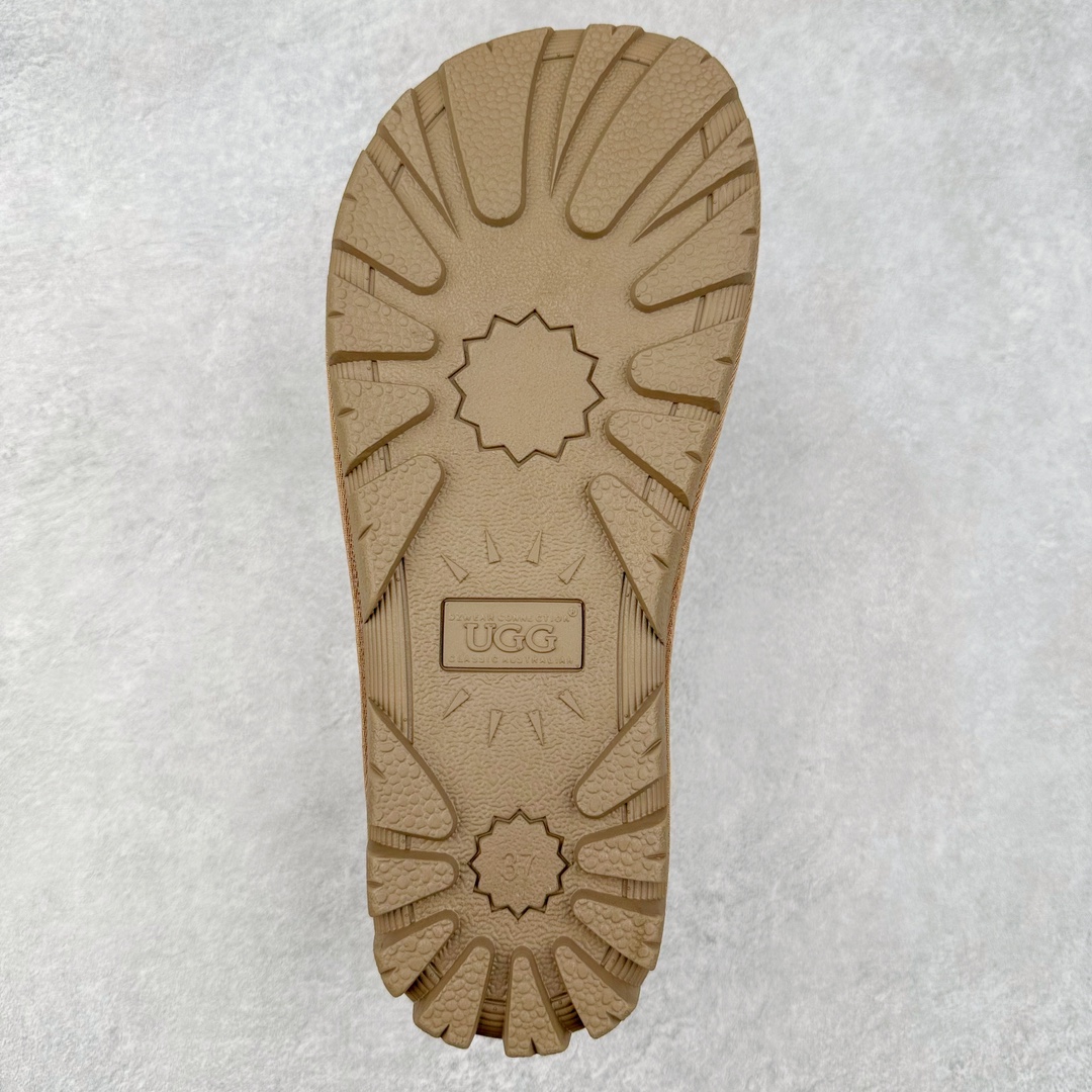 图片[9]-UGG W Classic Coquette Clog Slipper II 科凯特2.0系列时尚居家穆勒风包头舒适保暖露跟半拖鞋 货号：OB938 产品描述：休闲系列作为本季主力系列，轻盈耐磨的橡胶大底，让穿着的舒适性提升 品名：Classic Coquette Clog Slipper II 科凯特2.0系列鞋面：翻毛皮革/织物 尺码：35-40-选品中心