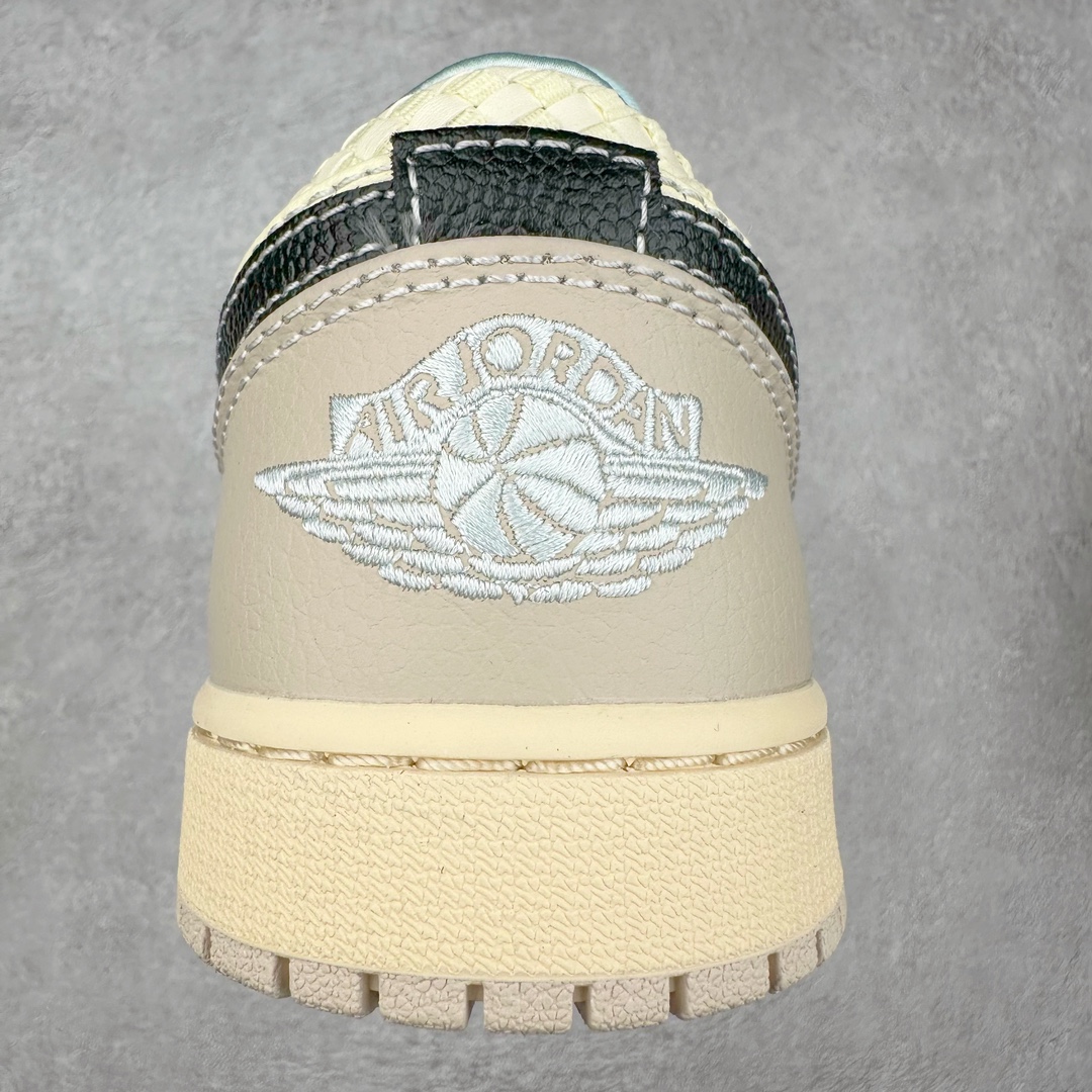 图片[8]-＃DT纯原 Air Jordan AJ1 Low 低帮 HQ3440-101 终端优势供应 市面中低帮最具代表性版本没有之一 口碑大厂出品 品控大底版型不断改良更新 全套原纸板楦头开发 确保原汁原味 完美呈现版型 完美零毛边处理 原厂内置全掌气垫 价格定位良心 平台专用代工流水线出品 一眼公司既视感 拿到手的一瞬间就与众不同 碾压市面所有版本 全部原鞋开发 每一个配色都会采购原鞋确认细节 打破市面看图做货无好货之说 尺码：35.5 36 36.5 37.5 38 38.5 39 40 40.5 41 42 42.5 43 44 44.5 45 46-选品中心