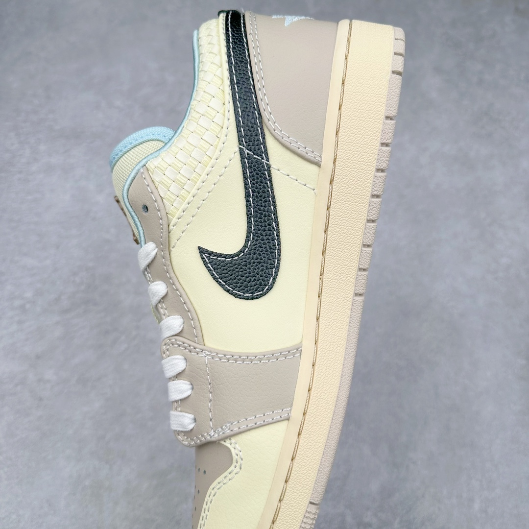 图片[7]-＃DT纯原 Air Jordan AJ1 Low 低帮 HQ3440-101 终端优势供应 市面中低帮最具代表性版本没有之一 口碑大厂出品 品控大底版型不断改良更新 全套原纸板楦头开发 确保原汁原味 完美呈现版型 完美零毛边处理 原厂内置全掌气垫 价格定位良心 平台专用代工流水线出品 一眼公司既视感 拿到手的一瞬间就与众不同 碾压市面所有版本 全部原鞋开发 每一个配色都会采购原鞋确认细节 打破市面看图做货无好货之说 尺码：35.5 36 36.5 37.5 38 38.5 39 40 40.5 41 42 42.5 43 44 44.5 45 46-选品中心