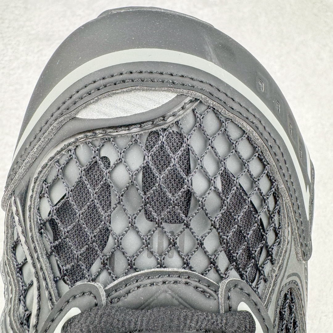 图片[14]-＃GD广顶 BOTTEGA VENETA Orbit Runner BV葆蝶家时尚休闲王一博同款老爹鞋运动鞋 原版开发 一比一打造 相似度百分之99以上 市场一梯队级别品质 区别市场任何标文顶级品质版本 采用轻质科技网布面料 搭配几何图案设计橡胶外底 王炸系列 高版本 认准套包工艺 实际增高很多哦 还是一样显腿细非常nice 耐玩耐造 对标对版 套包鞋工艺 认准高版本 大底选用拼色TPU大底 配置原版包装 尺码：35 36 37 38 39 40 41 42 43 44 45-选品中心