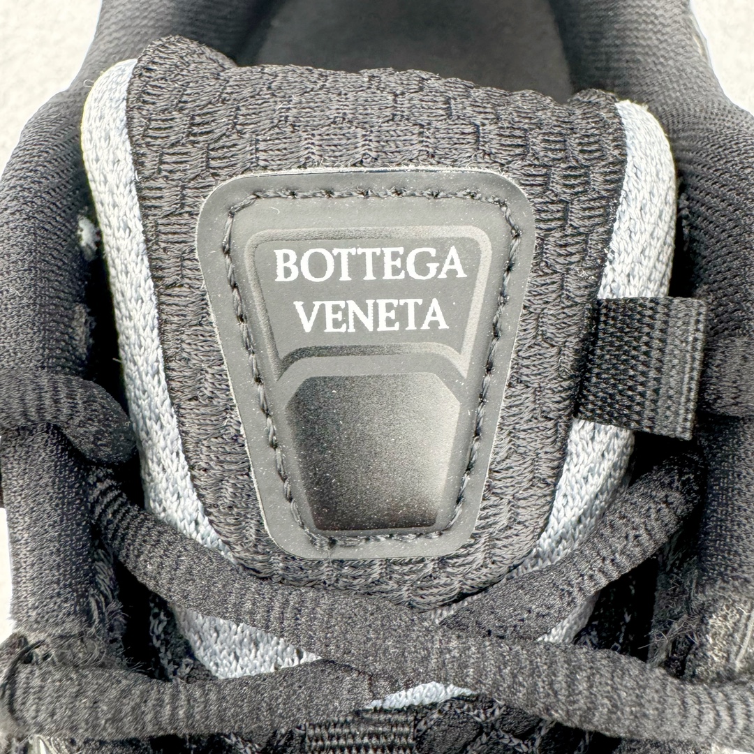 图片[13]-＃GD广顶 BOTTEGA VENETA Orbit Runner BV葆蝶家时尚休闲王一博同款老爹鞋运动鞋 原版开发 一比一打造 相似度百分之99以上 市场一梯队级别品质 区别市场任何标文顶级品质版本 采用轻质科技网布面料 搭配几何图案设计橡胶外底 王炸系列 高版本 认准套包工艺 实际增高很多哦 还是一样显腿细非常nice 耐玩耐造 对标对版 套包鞋工艺 认准高版本 大底选用拼色TPU大底 配置原版包装 尺码：35 36 37 38 39 40 41 42 43 44 45-选品中心