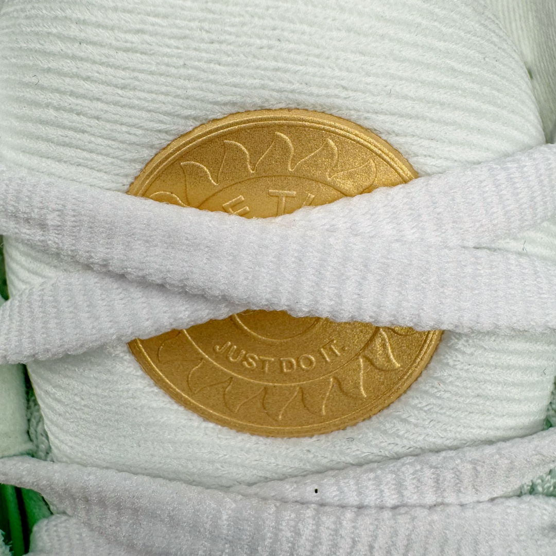 图片[13]-＃TG纯原 NK Zoom Pegasus 飞马41代马拉松系列网面透气缓震疾速跑鞋 HM3732-361 拥有 Zoom Air 一如既往的稳定感和流畅感 鞋面采用工程网眼设计 为特定高热区域营造出色透气性 进一步增加鞋面的穿孔数量 让足部能够快速散热 中足搭配 Flywire 飞线 在高速运动时营造舒适稳定的贴合感 内置Zoon气垫加持 动力十足 尺码：36 36.5 37.5 38 38.5 39 40 40.5 41 42 42.5 43 44 44.5 45-选品中心