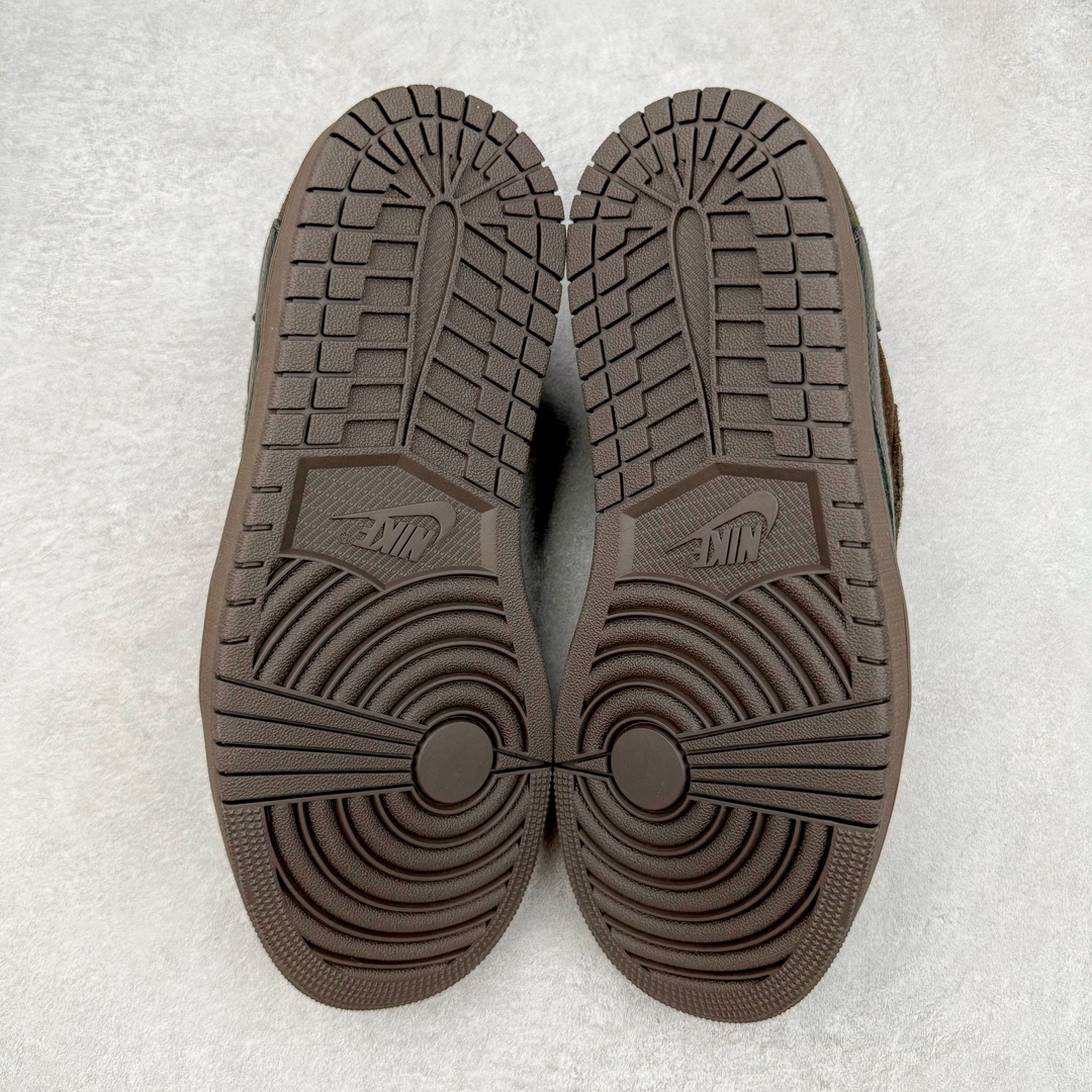 图片[9]-＃FK纯原 Travis Scott x Air Jordan AJ1 Low OG SP TS联名倒钩9.0低帮 黑棕 DM7688-202 外贸高端零售特供批次 产品品控稳定性领先行业 各方面均可对飙L版 良心定价不杀猪 原厂全套原楦原纸板冲刀磨具开发 原厂皮料加持 原厂港宝加持定型后跟R度完美 同源原厂电绣 鬼脸飞翼针数密度立体效果一致 百分百一致原鞋 原厂拉帮工艺 针距密度一致 后跟弧度收口自然不对折 极致一眼正品既视感 进口玻璃冲刀皮料裁剪零毛边 全鞋电脑针车工艺 品控清洁度最高QC检验标准 免检产品 原厂订购鞋盒、鞋标、防尘纸、鞋撑、鞋带 追求极致的原厂味道 尺码：36 36.5 37.5 38 38.5 39 40 40.5 41 42 42.5 43 44 44.5 45 46 47.5 48.5-选品中心