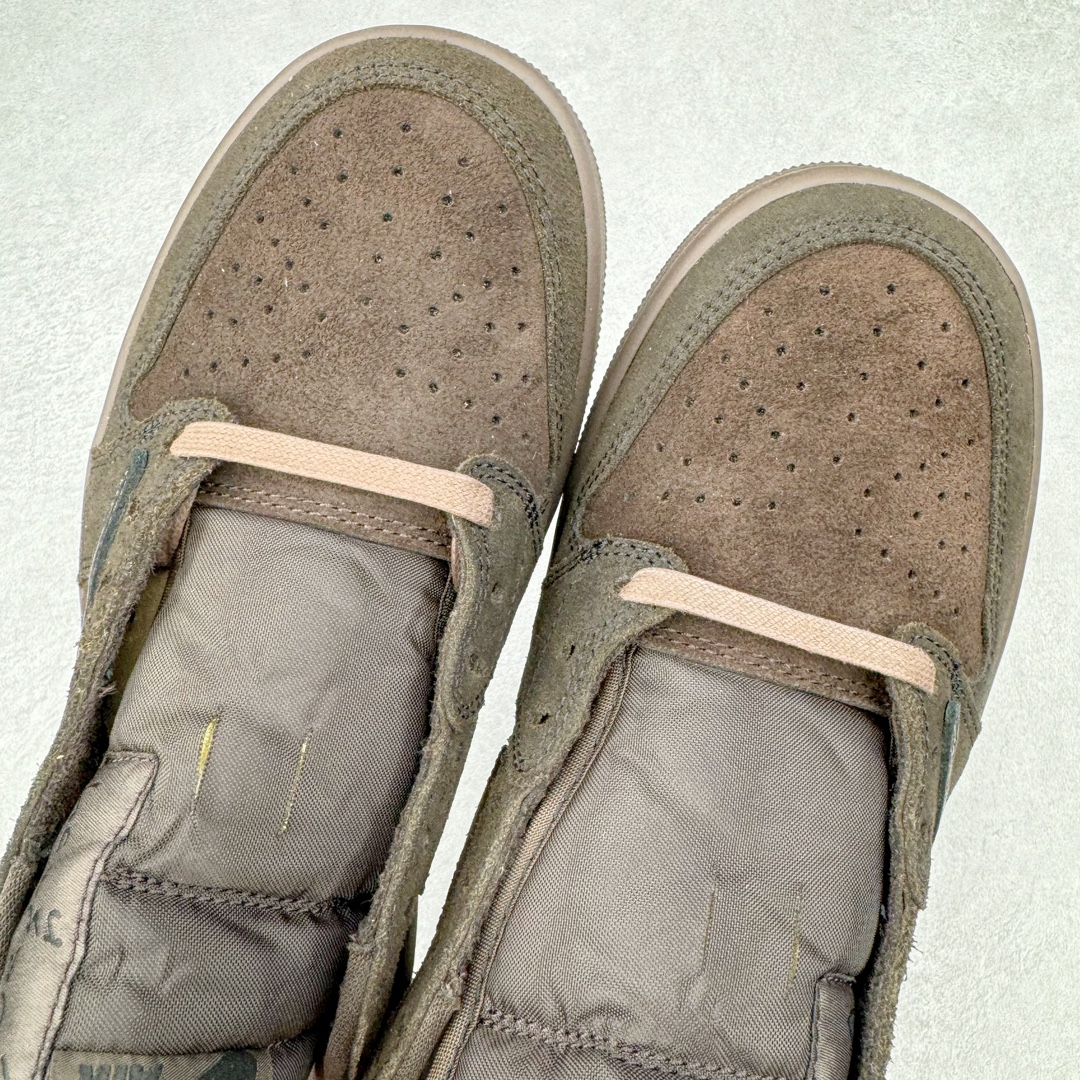 图片[6]-＃FK纯原 Travis Scott x Air Jordan AJ1 Low OG SP TS联名倒钩9.0低帮 黑棕 DM7688-202 外贸高端零售特供批次 产品品控稳定性领先行业 各方面均可对飙L版 良心定价不杀猪 原厂全套原楦原纸板冲刀磨具开发 原厂皮料加持 原厂港宝加持定型后跟R度完美 同源原厂电绣 鬼脸飞翼针数密度立体效果一致 百分百一致原鞋 原厂拉帮工艺 针距密度一致 后跟弧度收口自然不对折 极致一眼正品既视感 进口玻璃冲刀皮料裁剪零毛边 全鞋电脑针车工艺 品控清洁度最高QC检验标准 免检产品 原厂订购鞋盒、鞋标、防尘纸、鞋撑、鞋带 追求极致的原厂味道 尺码：36 36.5 37.5 38 38.5 39 40 40.5 41 42 42.5 43 44 44.5 45 46 47.5 48.5-选品中心